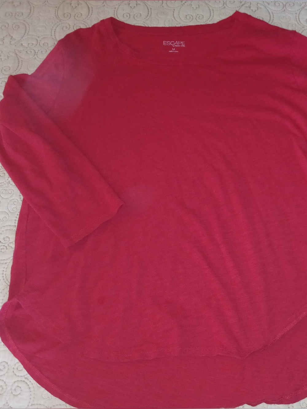 100% Cotton 3/4 Length Sleeves Red Top Size M